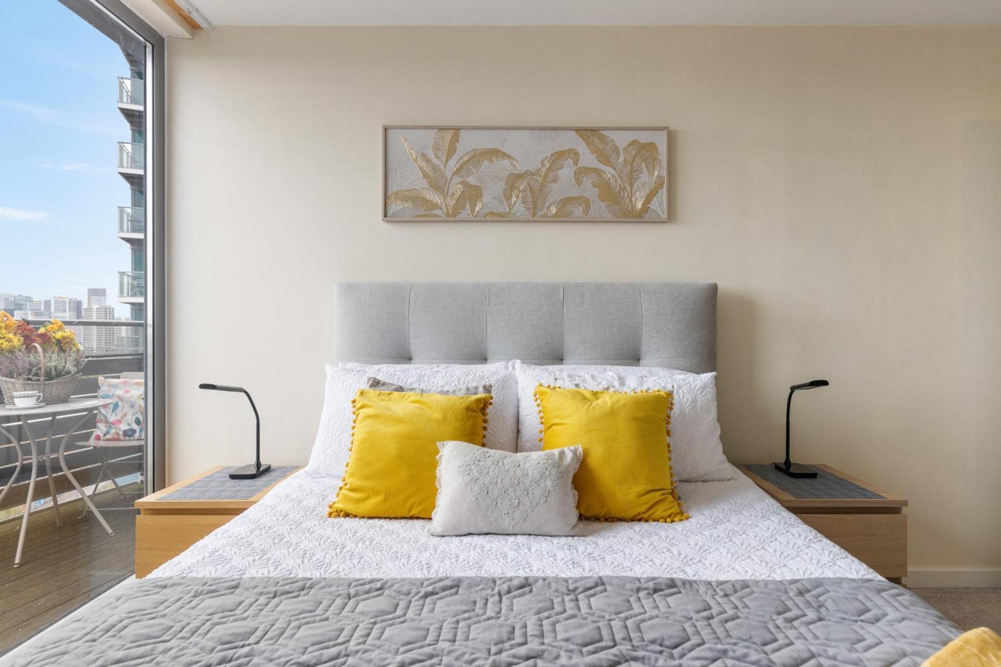 Stratford Skyview Apartment London Ngoại thất bức ảnh