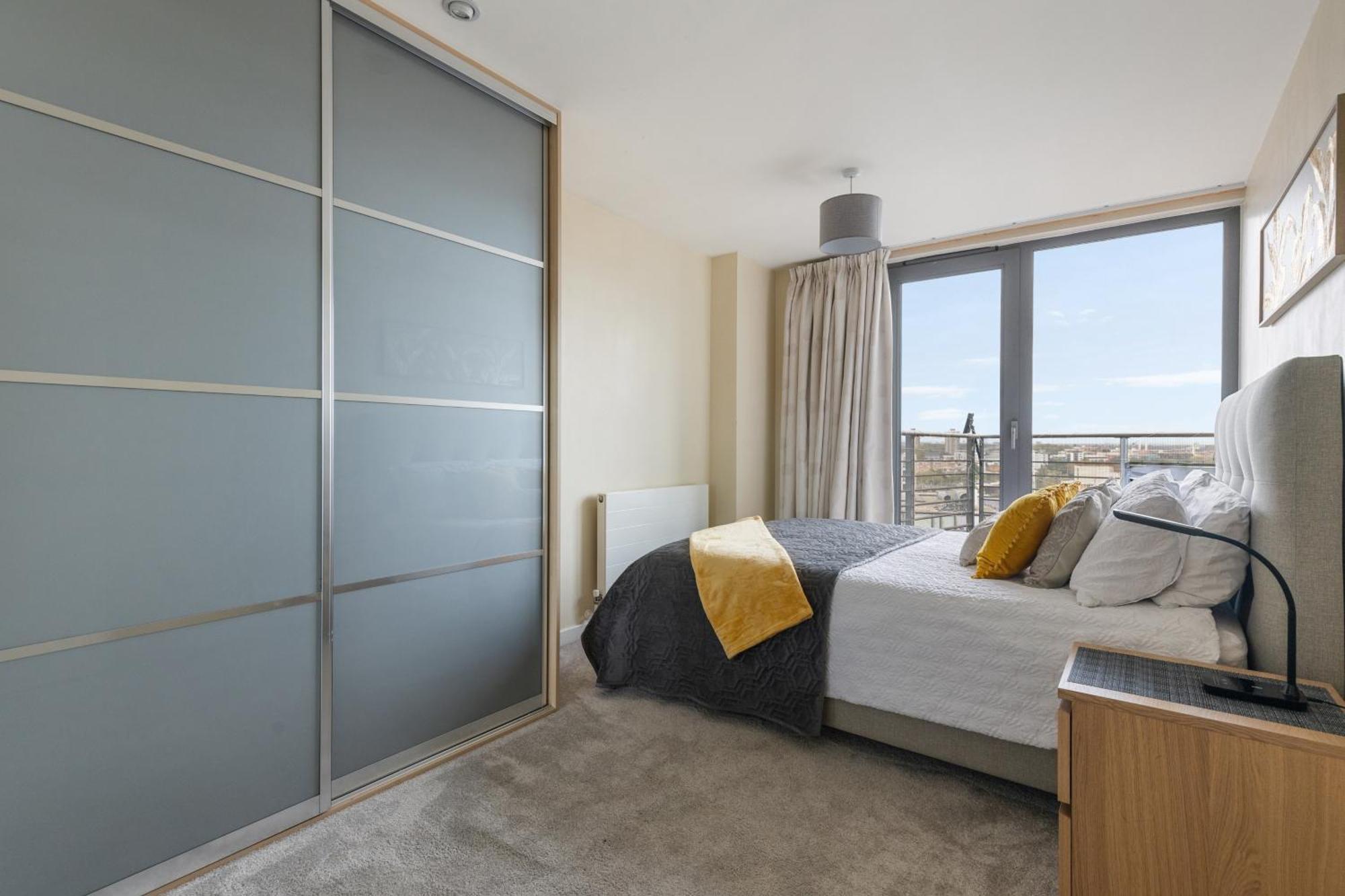 Stratford Skyview Apartment London Ngoại thất bức ảnh