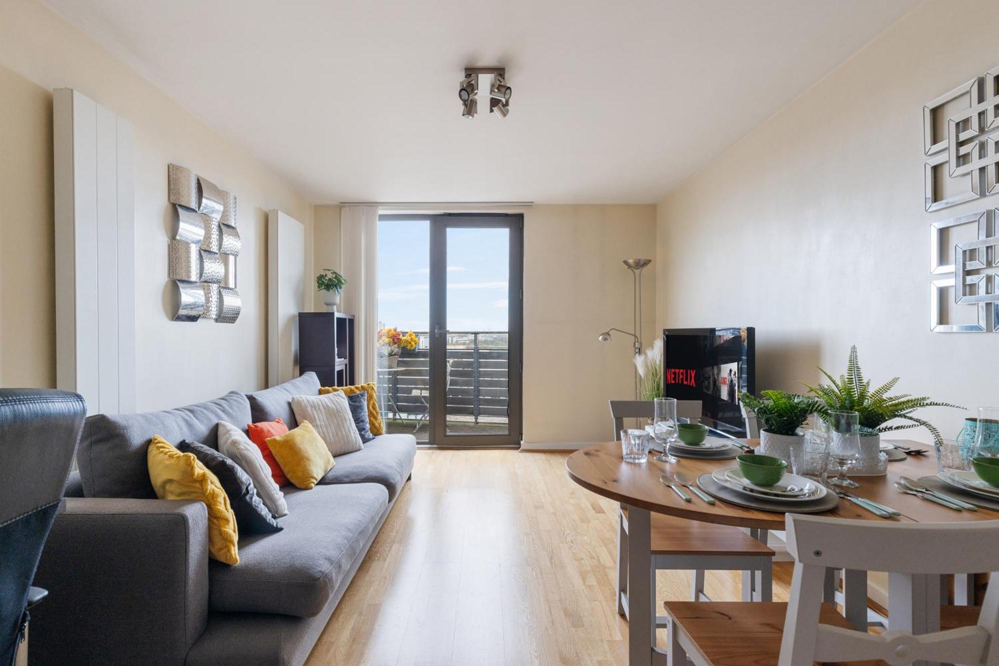 Stratford Skyview Apartment London Ngoại thất bức ảnh